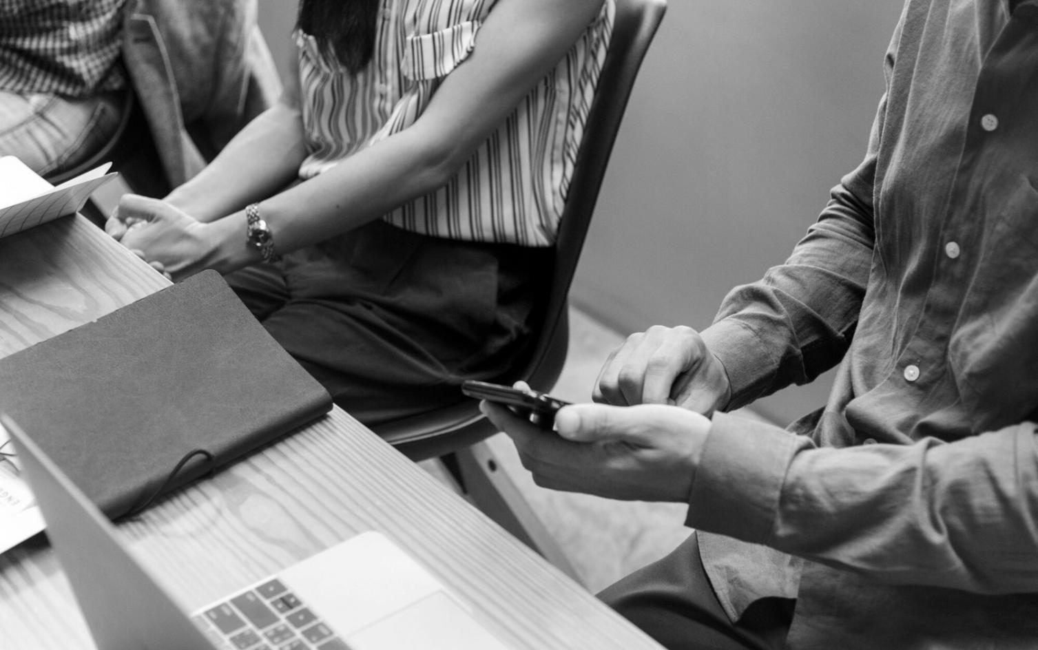 Analyse des tendances financières modernes